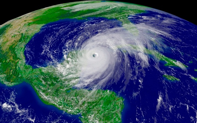 Hurricanes & Plastics: What to Expect in Times of Uncertainty
