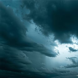 How to Eliminate Cloudiness & Haze in Molded Parts | Asaclean®