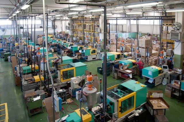 Setting Correct Clamp Tonnage in Injection Molding