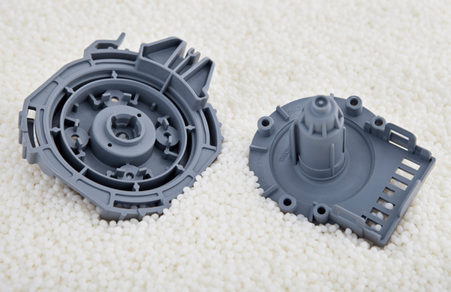 Purging Super-Engineering Resins: Why High-Temperature Applications Need More Than a “High-Temp” Label