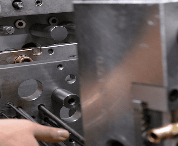 3 Typical Material Changes Where Mechanical Purging Compounds Shine