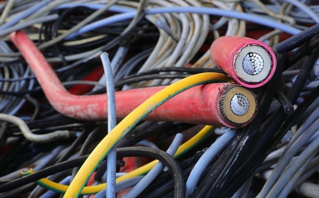 Why Purging Compounds Matter in Wire Extrusion