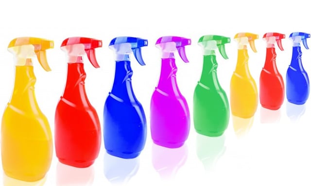 How to Properly Purge Accumulator Heads in Blow Molding Machines