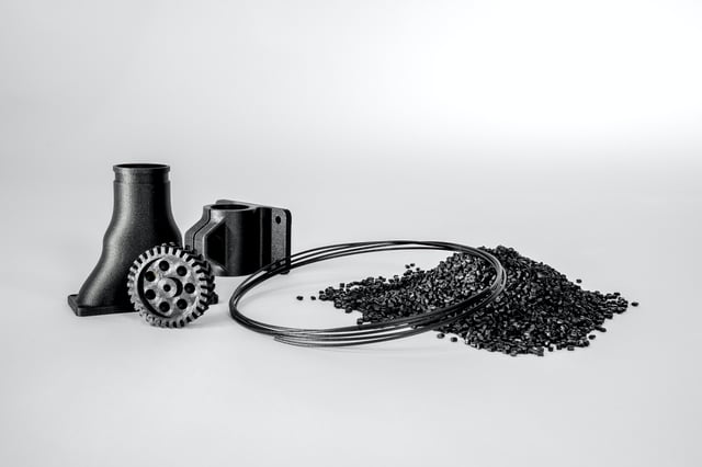 3 Ways Purging Compounds Help You Save With Super-Engineering Resins